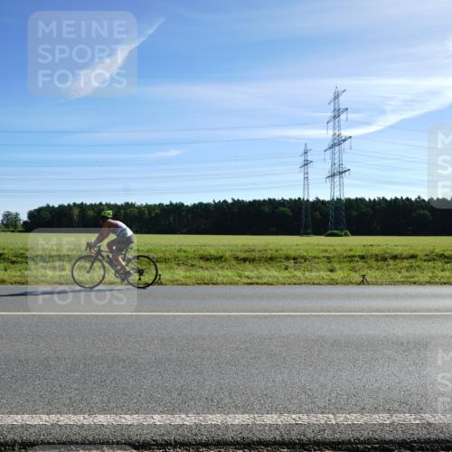 07.09.2025 - 19. Norderstedt Triathlon Michael Burmester http://msf.ph/oto/8855808 07.09.2025 10:40:22 Radfahren 64, 108, 651, 678 meine-sportfotos.de