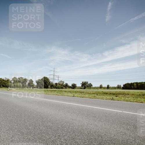 07.09.2025 - 19. Norderstedt Triathlon Michael Burmester http://msf.ph/oto/8855872 07.09.2025 12:12:02 Radfahren 818 meine-sportfotos.de