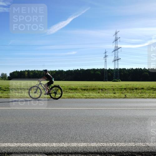 07.09.2025 - 19. Norderstedt Triathlon Michael Burmester http://msf.ph/oto/8855903 07.09.2025 10:42:51 Radfahren 639, 665, 681 meine-sportfotos.de