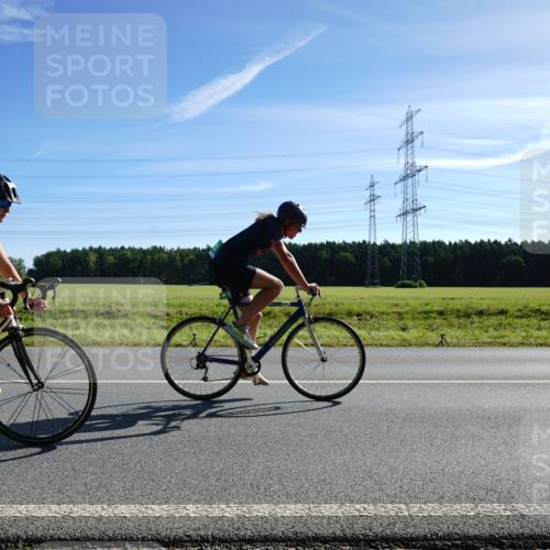 07.09.2025 - 19. Norderstedt Triathlon Michael Burmester http://msf.ph/oto/8855909 07.09.2025 10:43:02 Radfahren 635, 693 meine-sportfotos.de