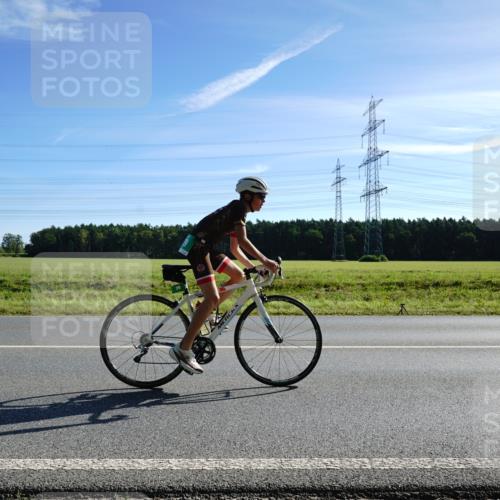 07.09.2025 - 19. Norderstedt Triathlon Michael Burmester http://msf.ph/oto/8855938 07.09.2025 10:44:07 Radfahren 74, 79 meine-sportfotos.de