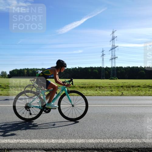 07.09.2025 - 19. Norderstedt Triathlon Michael Burmester http://msf.ph/oto/8855943 07.09.2025 10:44:20 Radfahren 111 meine-sportfotos.de