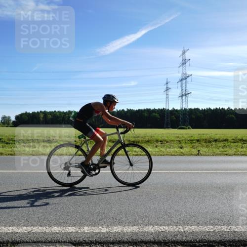 07.09.2025 - 19. Norderstedt Triathlon Michael Burmester http://msf.ph/oto/8855955 07.09.2025 10:44:40 Radfahren 77 meine-sportfotos.de