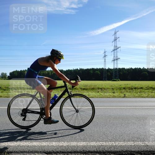 07.09.2025 - 19. Norderstedt Triathlon Michael Burmester http://msf.ph/oto/8856004 07.09.2025 10:48:02 Radfahren 653 meine-sportfotos.de