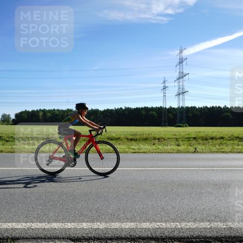 07.09.2025 - 19. Norderstedt Triathlon Michael Burmester http://msf.ph/oto/8856012 07.09.2025 10:50:38 Radfahren 98 meine-sportfotos.de