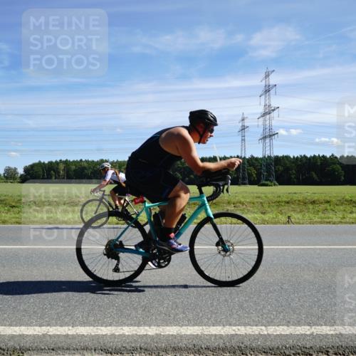 07.09.2025 - 19. Norderstedt Triathlon Michael Burmester http://msf.ph/oto/8856090 07.09.2025 12:46:01 Radfahren 166, 305, 1270, 1293 meine-sportfotos.de