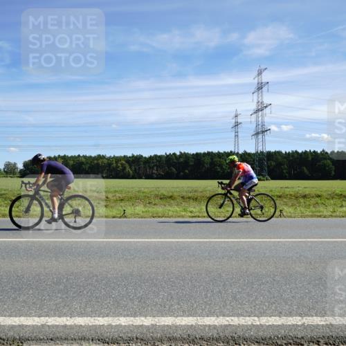 07.09.2025 - 19. Norderstedt Triathlon Michael Burmester http://msf.ph/oto/8856099 07.09.2025 12:46:05 Radfahren 166, 175, 1270, 1293, 1374 meine-sportfotos.de