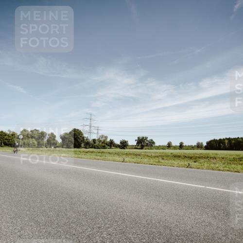 07.09.2025 - 19. Norderstedt Triathlon Michael Burmester http://msf.ph/oto/8856112 07.09.2025 12:14:53 Radfahren 1386 meine-sportfotos.de