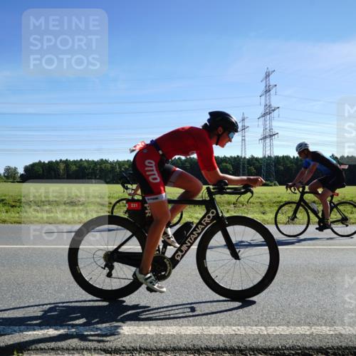 07.09.2025 - 19. Norderstedt Triathlon Michael Burmester http://msf.ph/oto/8856116 07.09.2025 11:03:21 Radfahren 231, 1335 meine-sportfotos.de