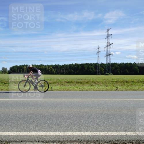 07.09.2025 - 19. Norderstedt Triathlon Michael Burmester http://msf.ph/oto/8856127 07.09.2025 12:46:22 Radfahren  meine-sportfotos.de