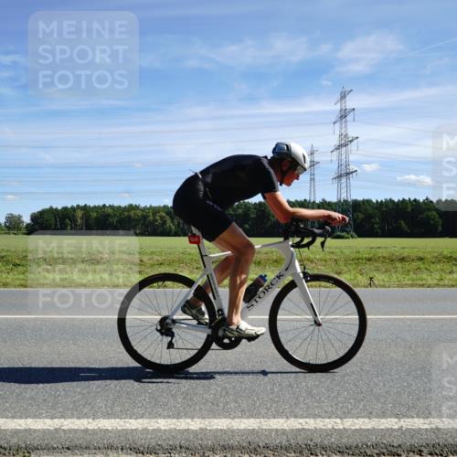 07.09.2025 - 19. Norderstedt Triathlon Michael Burmester http://msf.ph/oto/8856156 07.09.2025 12:46:39 Radfahren 1326 meine-sportfotos.de
