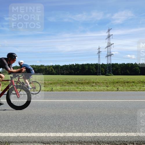 07.09.2025 - 19. Norderstedt Triathlon Michael Burmester http://msf.ph/oto/8856193 07.09.2025 12:47:14 Radfahren 345, 1260 meine-sportfotos.de