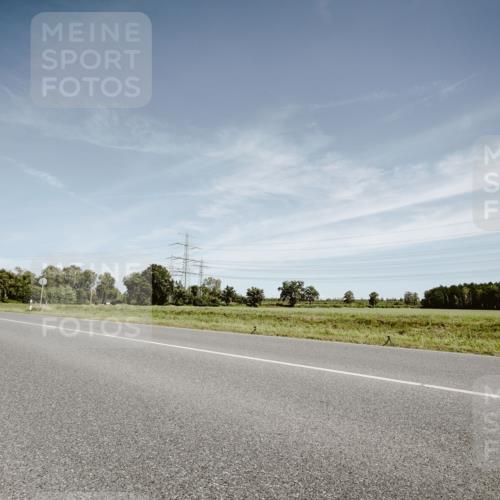 07.09.2025 - 19. Norderstedt Triathlon Michael Burmester http://msf.ph/oto/8856286 07.09.2025 12:16:06 Radfahren 1251 meine-sportfotos.de