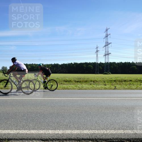 07.09.2025 - 19. Norderstedt Triathlon Michael Burmester http://msf.ph/oto/8856497 07.09.2025 11:07:50 Radfahren 1177 meine-sportfotos.de