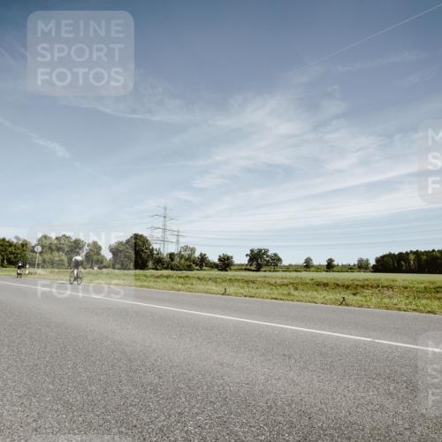 07.09.2025 - 19. Norderstedt Triathlon Michael Burmester http://msf.ph/oto/8856564 07.09.2025 12:18:22 Radfahren 727, 1339 meine-sportfotos.de