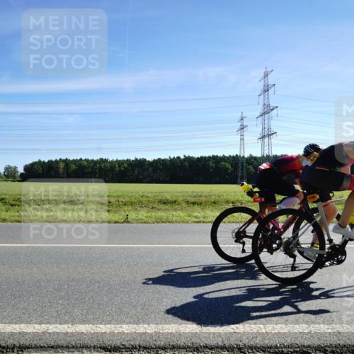 07.09.2025 - 19. Norderstedt Triathlon Michael Burmester http://msf.ph/oto/8856718 07.09.2025 11:10:59 Radfahren 199, 1153, 1184, 1377 meine-sportfotos.de