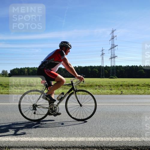 07.09.2025 - 19. Norderstedt Triathlon Michael Burmester http://msf.ph/oto/8856808 07.09.2025 11:12:19 Radfahren 1236 meine-sportfotos.de