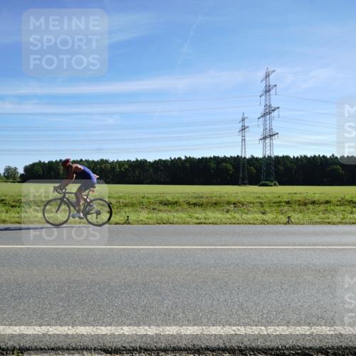 07.09.2025 - 19. Norderstedt Triathlon Michael Burmester http://msf.ph/oto/8856965 07.09.2025 11:14:04 Radfahren 1301 meine-sportfotos.de