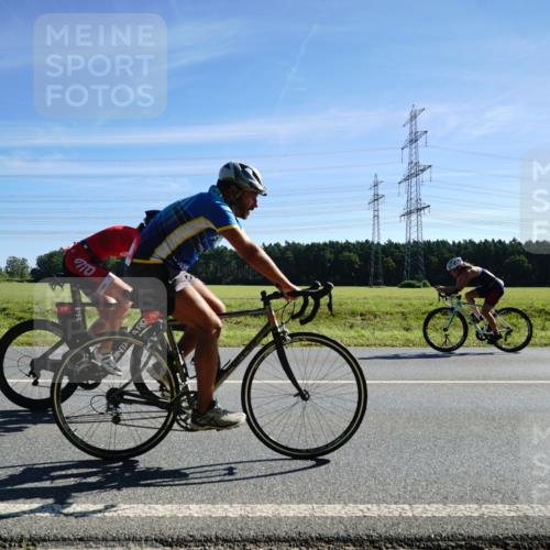 07.09.2025 - 19. Norderstedt Triathlon Michael Burmester http://msf.ph/oto/8856988 07.09.2025 11:14:16 Radfahren 231, 760, 1335 meine-sportfotos.de