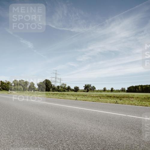 07.09.2025 - 19. Norderstedt Triathlon Michael Burmester http://msf.ph/oto/8857012 07.09.2025 12:21:58 Radfahren 218, 250, 1342 meine-sportfotos.de