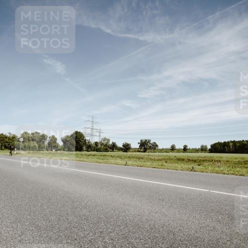 07.09.2025 - 19. Norderstedt Triathlon Michael Burmester http://msf.ph/oto/8857302 07.09.2025 12:23:50 Radfahren 1382 meine-sportfotos.de