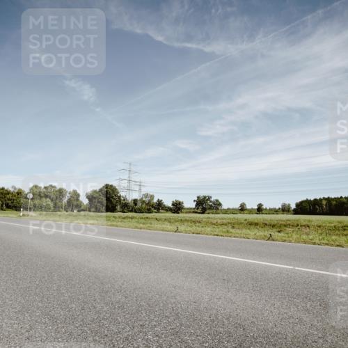 07.09.2025 - 19. Norderstedt Triathlon Michael Burmester http://msf.ph/oto/8857389 07.09.2025 12:24:17 Radfahren 249, 798 meine-sportfotos.de