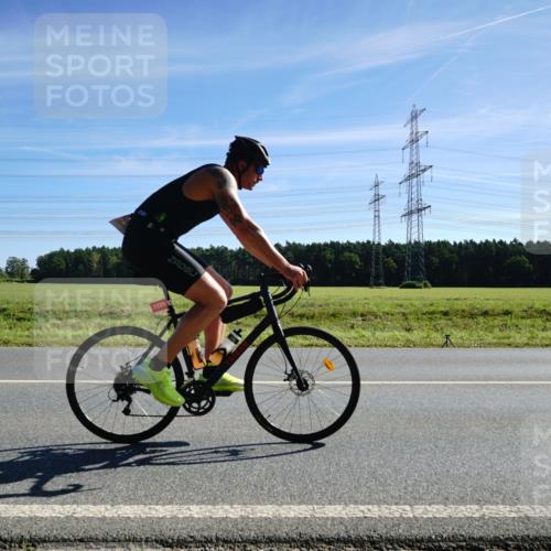 07.09.2025 - 19. Norderstedt Triathlon Michael Burmester http://msf.ph/oto/8857395 07.09.2025 11:19:18 Radfahren 276, 1225 meine-sportfotos.de