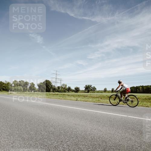 07.09.2025 - 19. Norderstedt Triathlon Michael Burmester http://msf.ph/oto/8857441 07.09.2025 12:24:39 Radfahren 814 meine-sportfotos.de