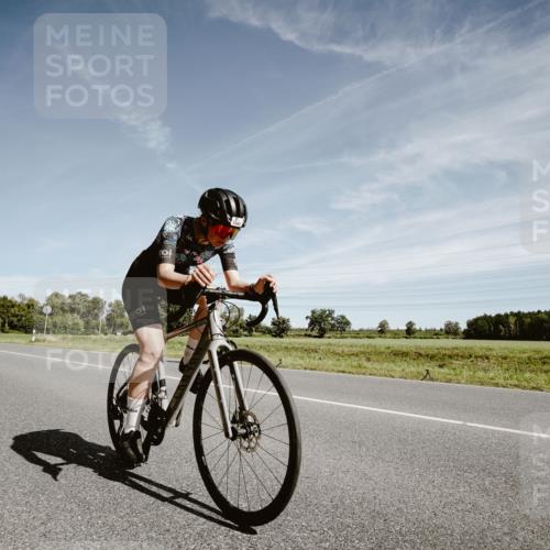 07.09.2025 - 19. Norderstedt Triathlon Michael Burmester http://msf.ph/oto/8857538 07.09.2025 12:25:31 Radfahren 1234, 1343 meine-sportfotos.de