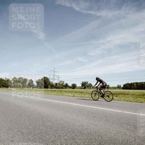 07.09.2025 - 19. Norderstedt Triathlon Michael Burmester http://msf.ph/oto/8857548 07.09.2025 12:25:38 Radfahren  meine-sportfotos.de