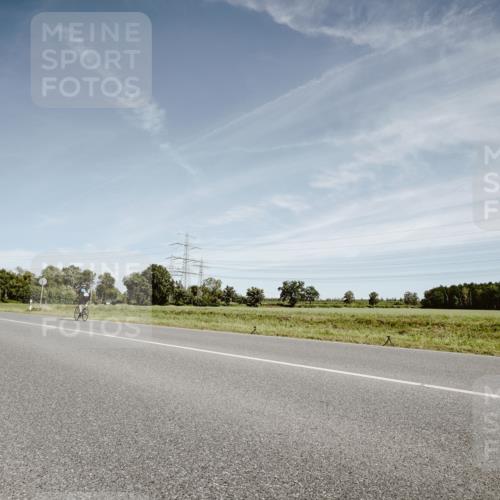 07.09.2025 - 19. Norderstedt Triathlon Michael Burmester http://msf.ph/oto/8857617 07.09.2025 12:26:10 Radfahren 781, 1361 meine-sportfotos.de