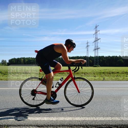 07.09.2025 - 19. Norderstedt Triathlon Michael Burmester http://msf.ph/oto/8857666 07.09.2025 11:22:28 Radfahren 833, 1377 meine-sportfotos.de
