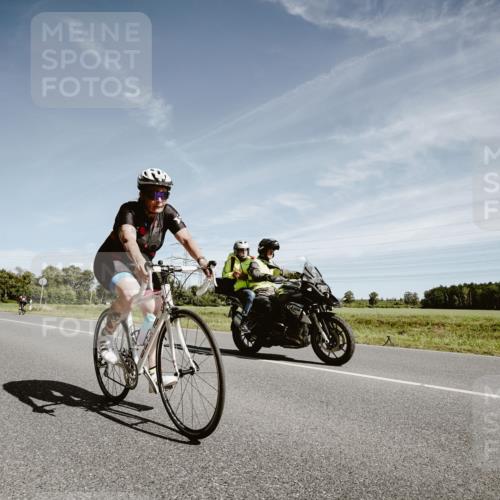 07.09.2025 - 19. Norderstedt Triathlon Michael Burmester http://msf.ph/oto/8857672 07.09.2025 12:26:35 Radfahren 137 meine-sportfotos.de