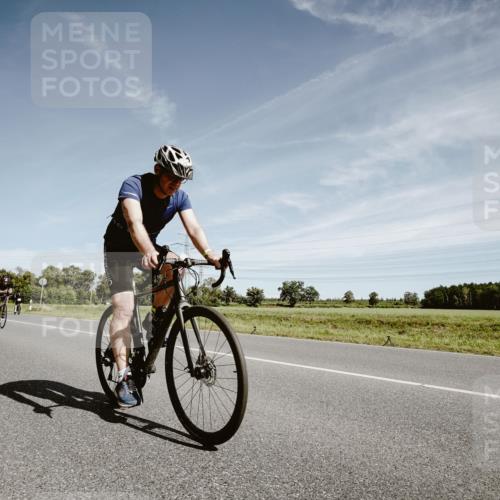 07.09.2025 - 19. Norderstedt Triathlon Michael Burmester http://msf.ph/oto/8857699 07.09.2025 12:26:47 Radfahren 247, 695, 712, 1231, 1235, 1384 meine-sportfotos.de
