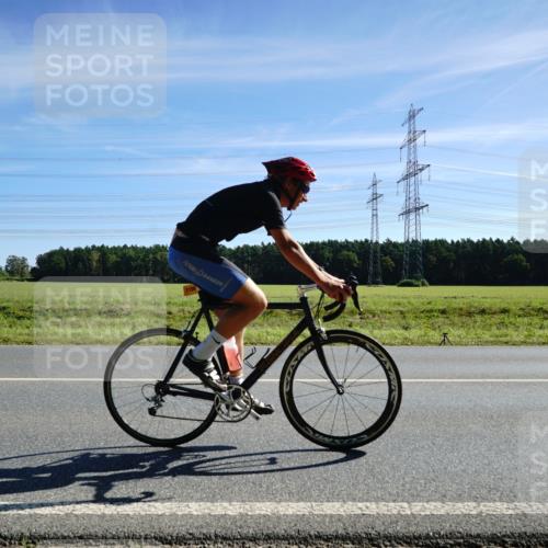 07.09.2025 - 19. Norderstedt Triathlon Michael Burmester http://msf.ph/oto/8857705 07.09.2025 11:22:44 Radfahren 1157, 1184 meine-sportfotos.de