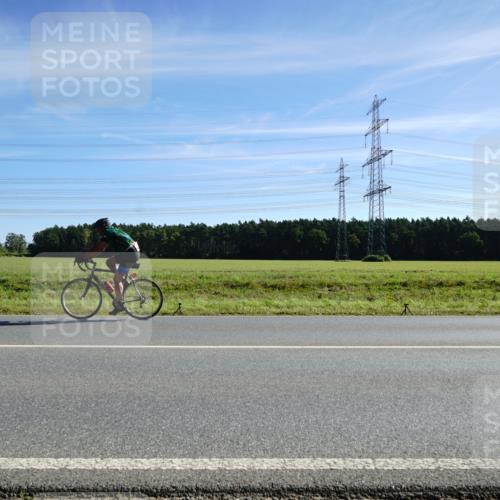07.09.2025 - 19. Norderstedt Triathlon Michael Burmester http://msf.ph/oto/8857724 07.09.2025 11:22:59 Radfahren 199, 1155 meine-sportfotos.de