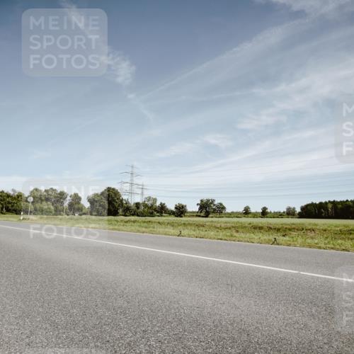 07.09.2025 - 19. Norderstedt Triathlon Michael Burmester http://msf.ph/oto/8857806 07.09.2025 12:27:39 Radfahren 1247, 1283 meine-sportfotos.de