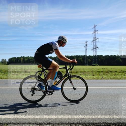 07.09.2025 - 19. Norderstedt Triathlon Michael Burmester http://msf.ph/oto/8857868 07.09.2025 11:24:44 Radfahren 1206, 1323 meine-sportfotos.de