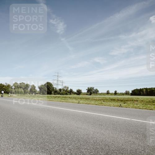 07.09.2025 - 19. Norderstedt Triathlon Michael Burmester http://msf.ph/oto/8857972 07.09.2025 12:28:45 Radfahren 217, 1364 meine-sportfotos.de