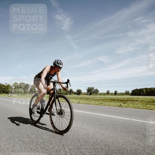 07.09.2025 - 19. Norderstedt Triathlon Michael Burmester http://msf.ph/oto/8858075 07.09.2025 12:29:42 Radfahren 159, 1385 meine-sportfotos.de