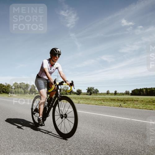 07.09.2025 - 19. Norderstedt Triathlon Michael Burmester http://msf.ph/oto/8858165 07.09.2025 12:30:24 Radfahren 293, 742, 1307, 1337, 1391 meine-sportfotos.de