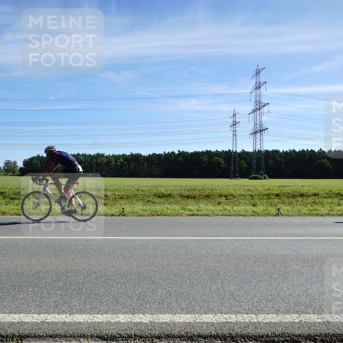 07.09.2025 - 19. Norderstedt Triathlon Michael Burmester http://msf.ph/oto/8858166 07.09.2025 11:27:26 Radfahren 300, 1313 meine-sportfotos.de