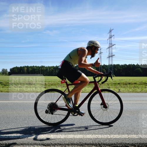 07.09.2025 - 19. Norderstedt Triathlon Michael Burmester http://msf.ph/oto/8858192 07.09.2025 11:27:34 Radfahren 154, 196 meine-sportfotos.de