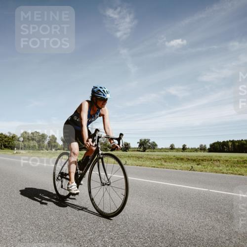 07.09.2025 - 19. Norderstedt Triathlon Michael Burmester http://msf.ph/oto/8858273 07.09.2025 12:31:15 Radfahren 175, 1369, 1374 meine-sportfotos.de