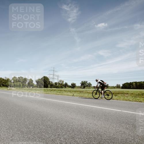 07.09.2025 - 19. Norderstedt Triathlon Michael Burmester http://msf.ph/oto/8858283 07.09.2025 12:31:18 Radfahren 175 meine-sportfotos.de