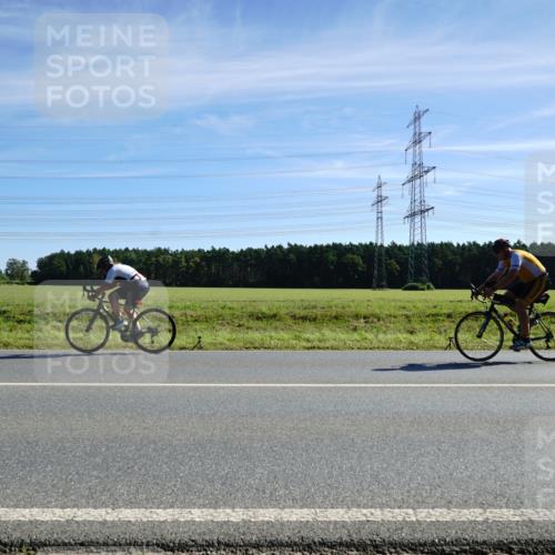 07.09.2025 - 19. Norderstedt Triathlon Michael Burmester http://msf.ph/oto/8858288 07.09.2025 11:28:38 Radfahren 704 meine-sportfotos.de