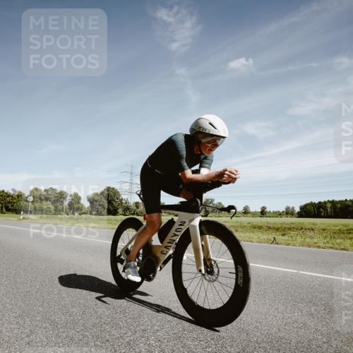 07.09.2025 - 19. Norderstedt Triathlon Michael Burmester http://msf.ph/oto/8858301 07.09.2025 12:31:31 Radfahren 788 meine-sportfotos.de
