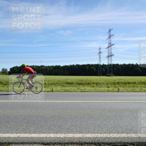 07.09.2025 - 19. Norderstedt Triathlon Michael Burmester http://msf.ph/oto/8858396 07.09.2025 11:29:27 Radfahren 185, 1196, 1228 meine-sportfotos.de