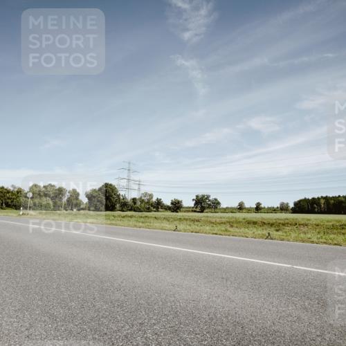 07.09.2025 - 19. Norderstedt Triathlon Michael Burmester http://msf.ph/oto/8858416 07.09.2025 12:32:23 Radfahren  meine-sportfotos.de