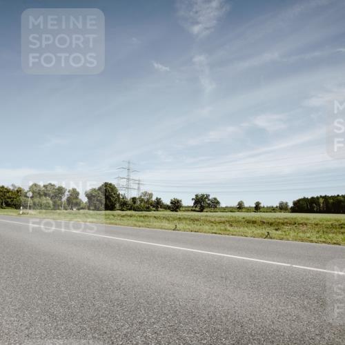 07.09.2025 - 19. Norderstedt Triathlon Michael Burmester http://msf.ph/oto/8858472 07.09.2025 12:32:53 Radfahren  meine-sportfotos.de